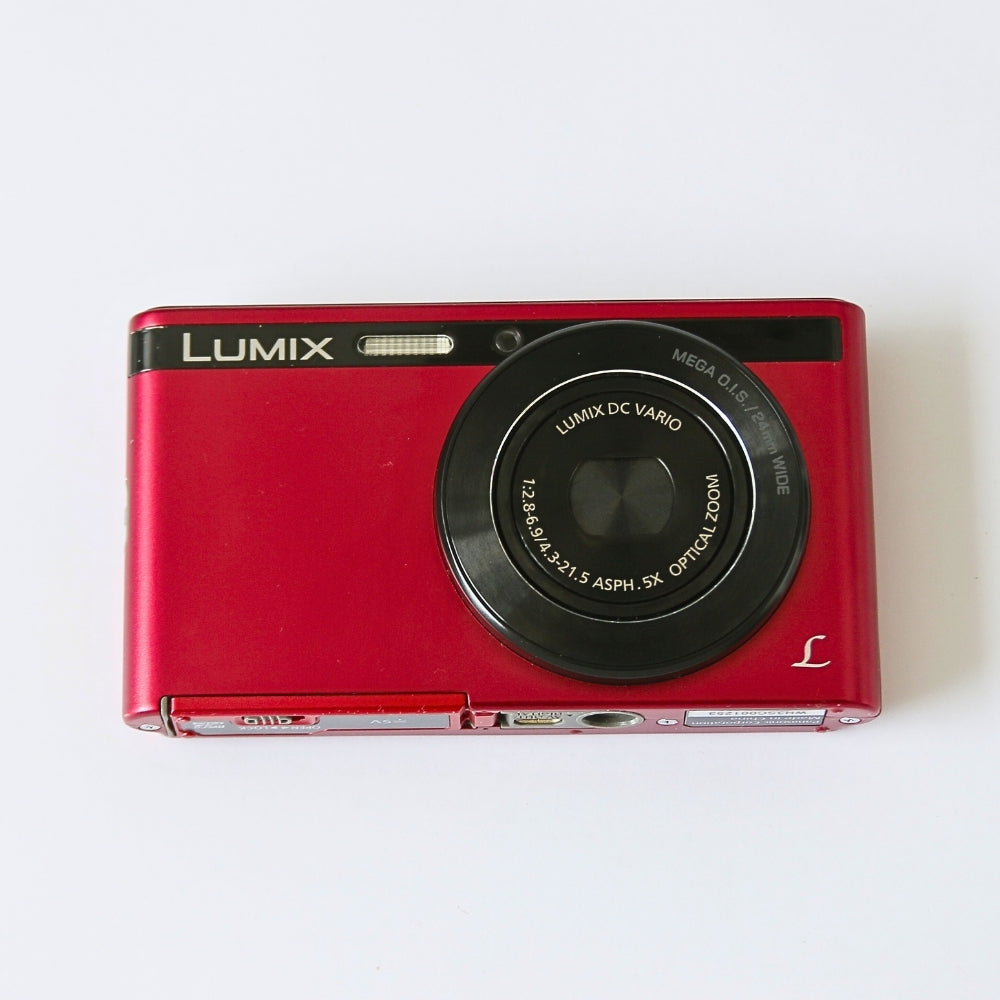 Panasonic LUMIX DMC-XS1