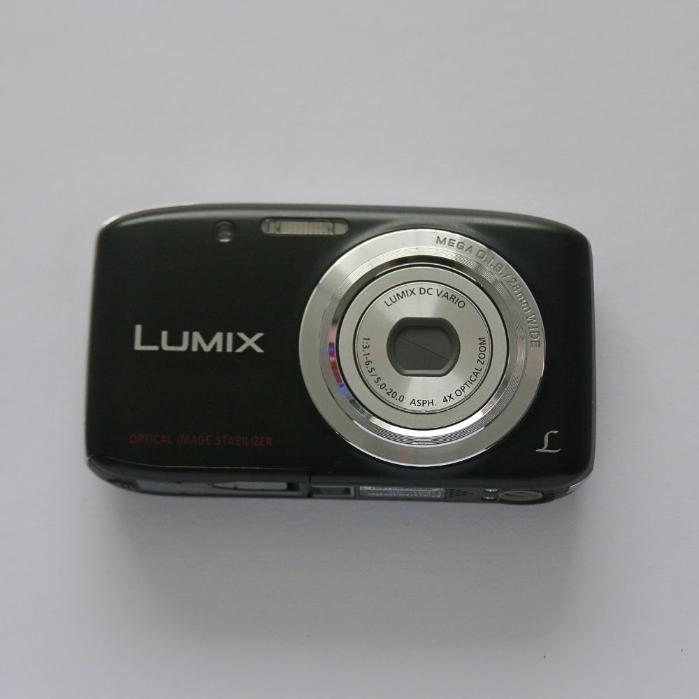 Panasonic LUMIX DMC-S5