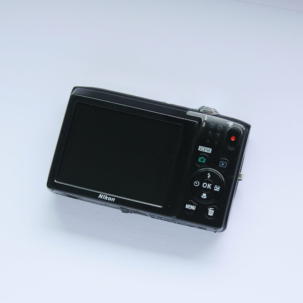 Nikon COOLPIX S2800