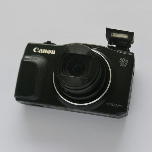 Canon PowerShot SX700 HS