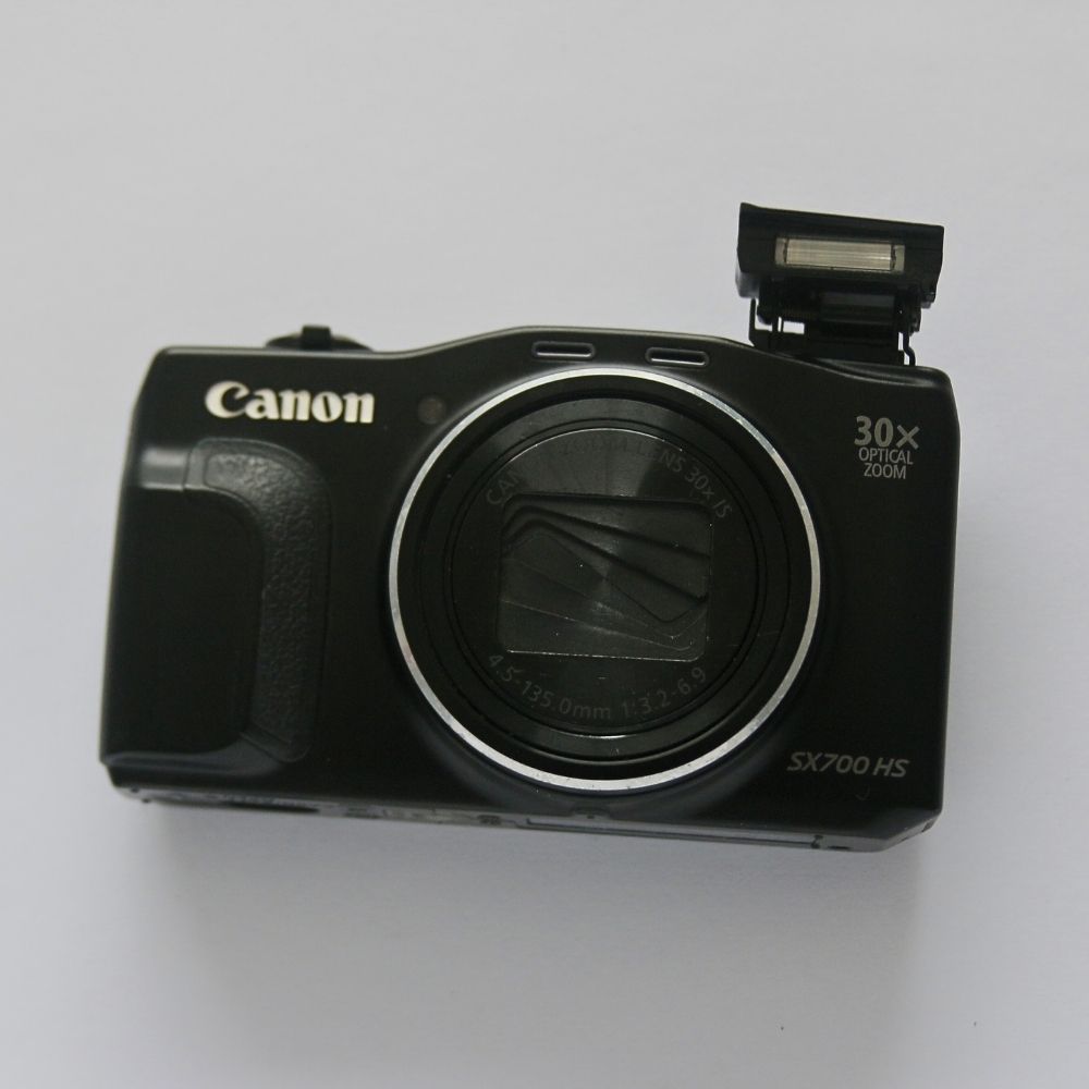Canon PowerShot SX700 HS