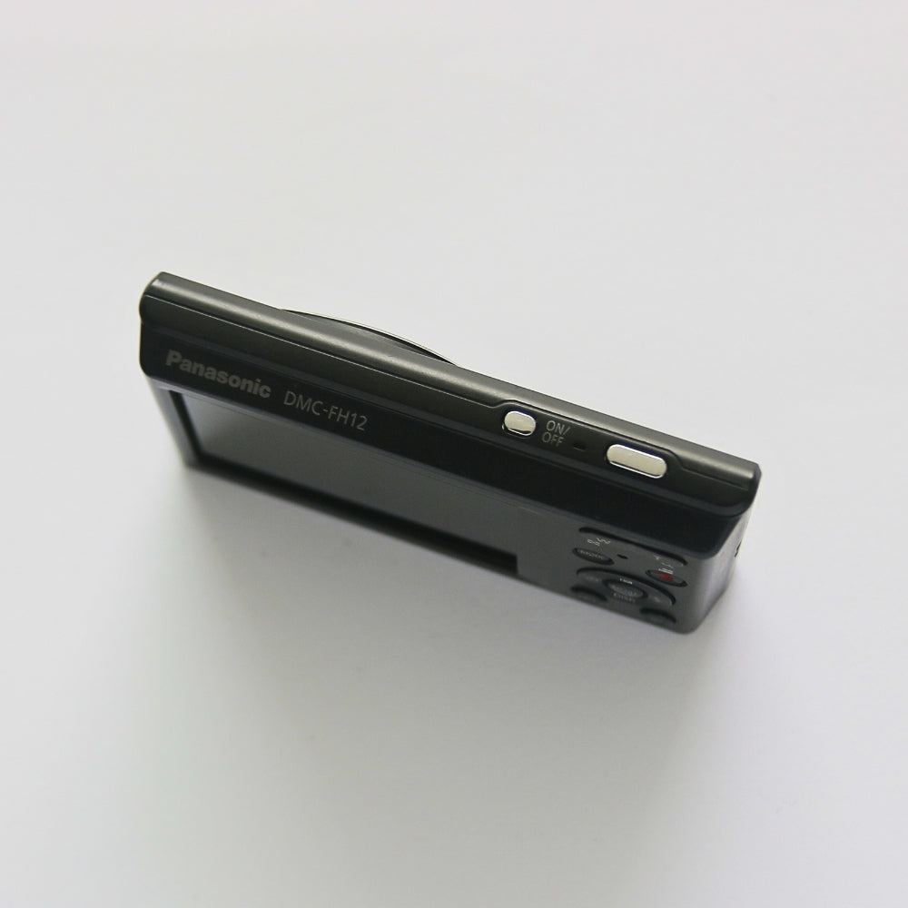 Panasonic LUMIX DMC-FH12