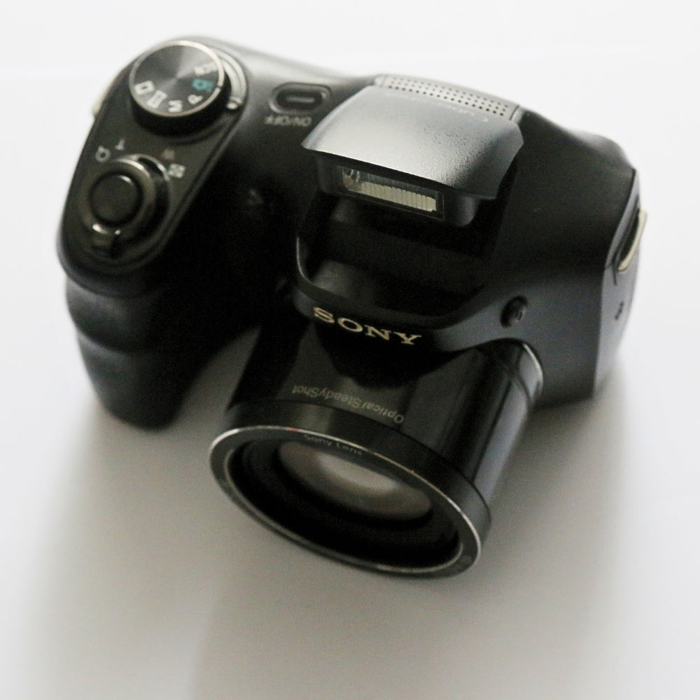 Sony Cyber-shot DSC-H200