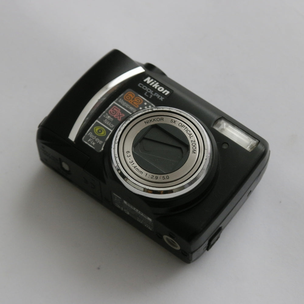 Nikon COOLPIX L1