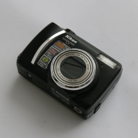 Nikon COOLPIX L1