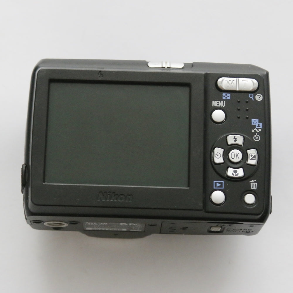 Nikon COOLPIX L1