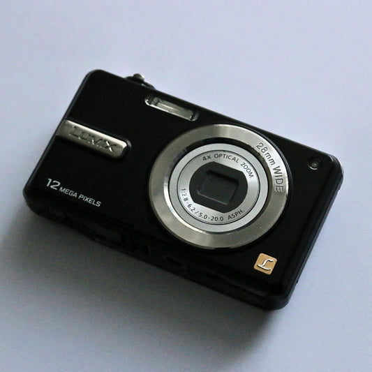 Panasonic Lumix DMC-F3