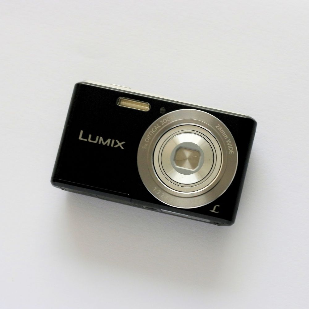 Panasonic Lumix DMC-F5