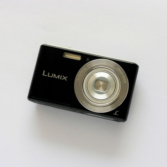 Panasonic Lumix DMC-F5
