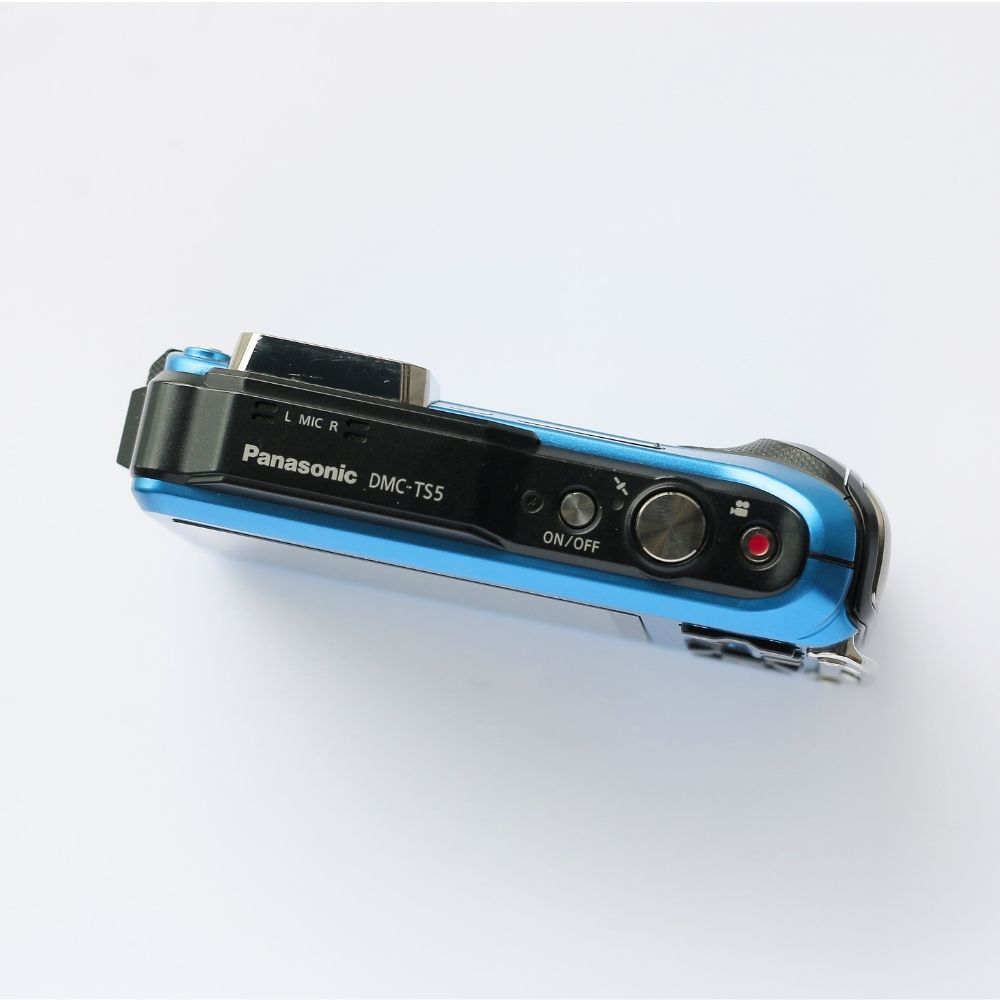 Panasonic LUMIX DMC-TS5