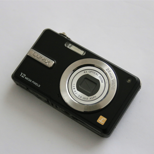 Panasonic Lumix DMC-F3