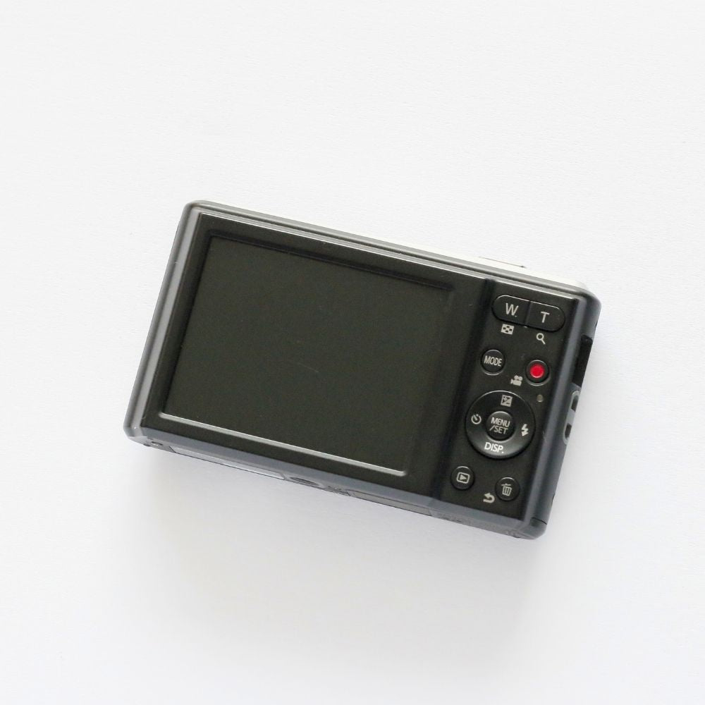 Panasonic Lumix DMC-F5