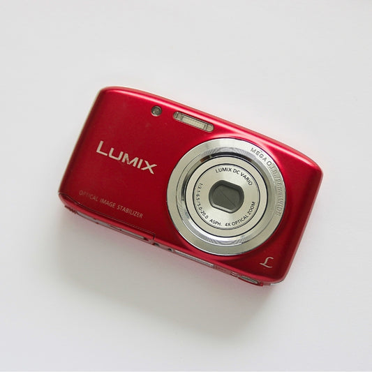 Panasonic LUMIX DMC-S5