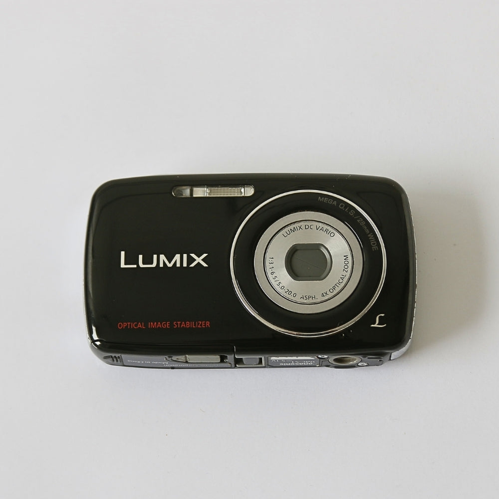 Panasonic LUMIX DMC-S1