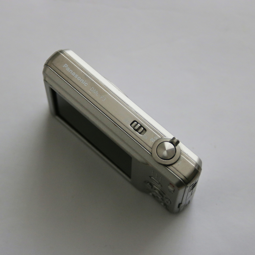 Panasonic Lumix DMC-F3