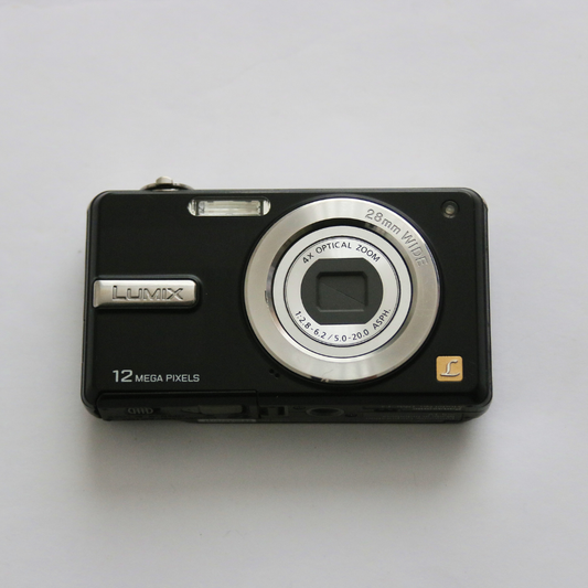 Panasonic Lumix DMC-F3
