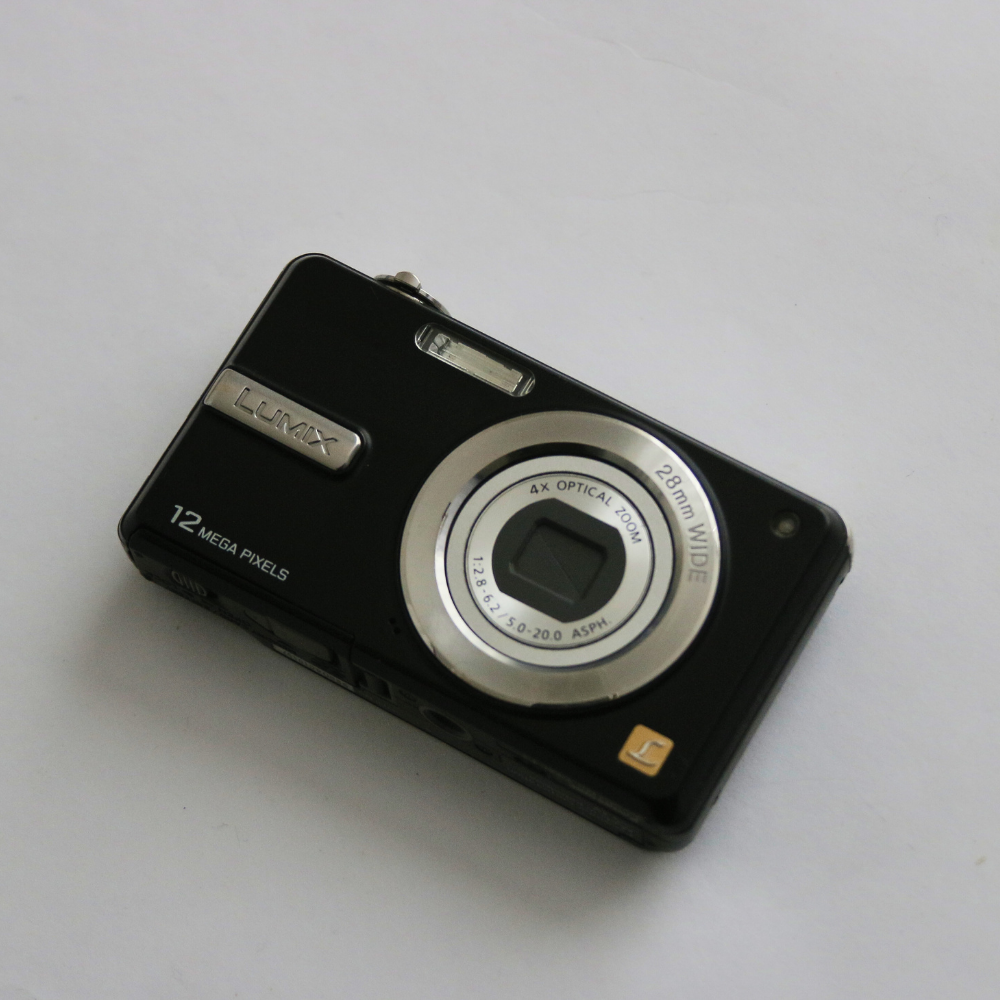 Panasonic Lumix DMC-F3