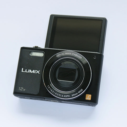 Panasonic LUMIX DMC-SZ10