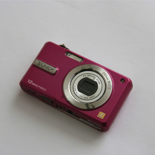 Panasonic Lumix DMC-F3