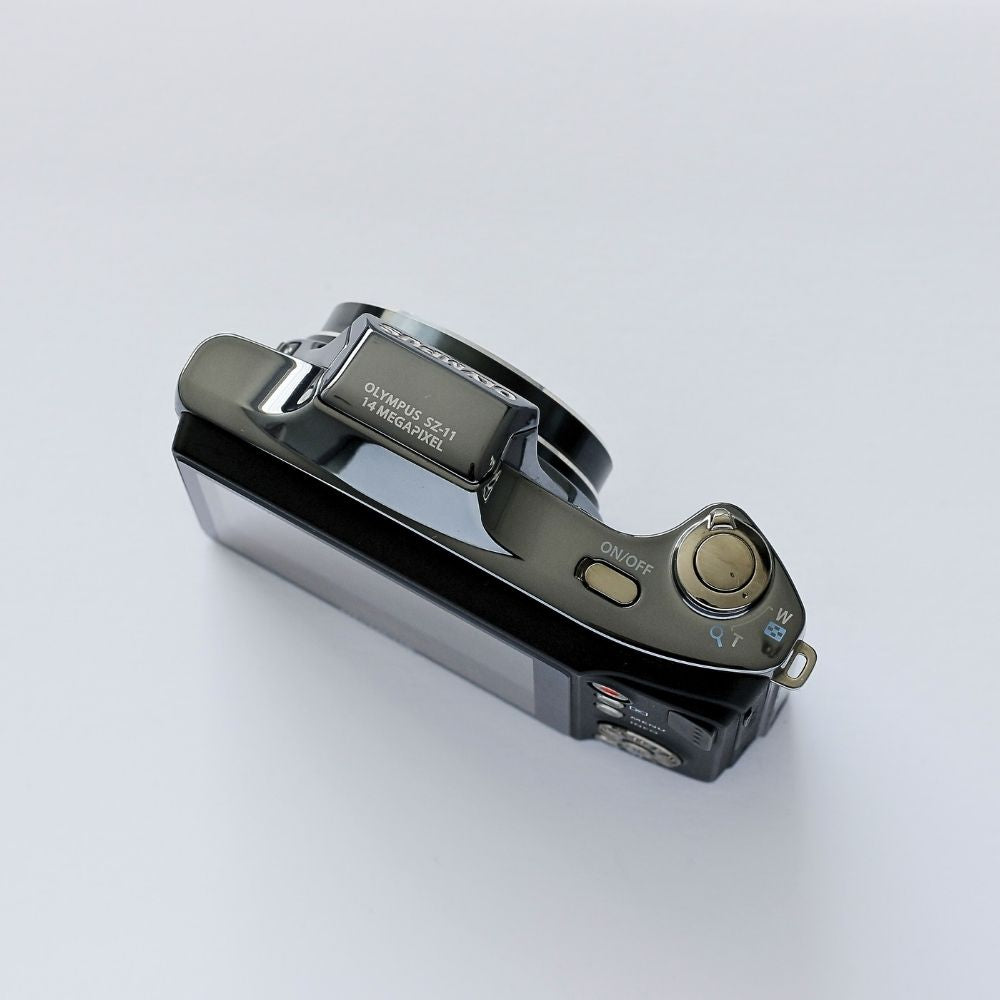 Olympus SZ-11