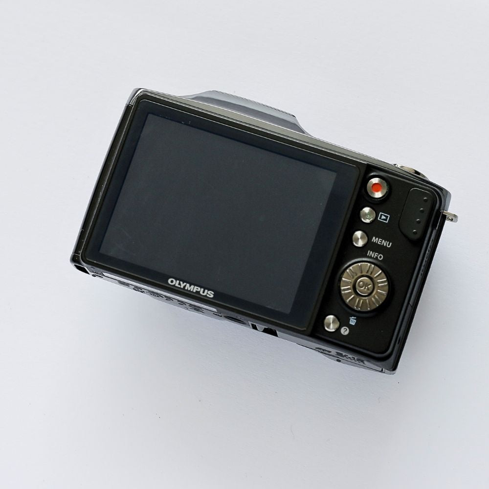 Olympus SZ-11