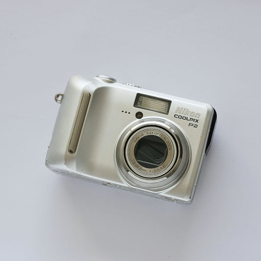 Nikon COOLPIX P2
