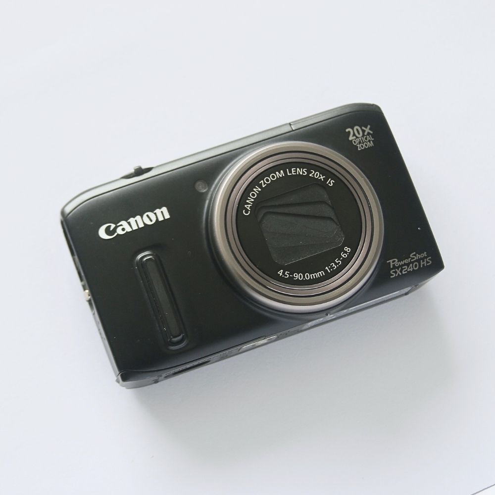 Canon PowerShot SX240 HS