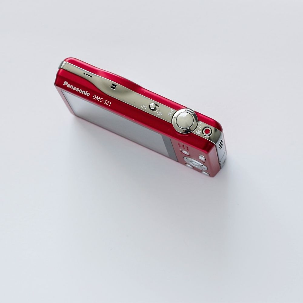 Panasonic LUMIX DMC-SZ1