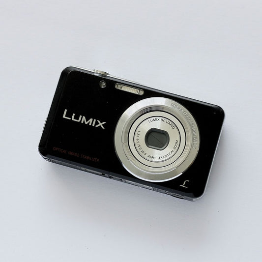 Panasonic LUMIX DMC-FH4