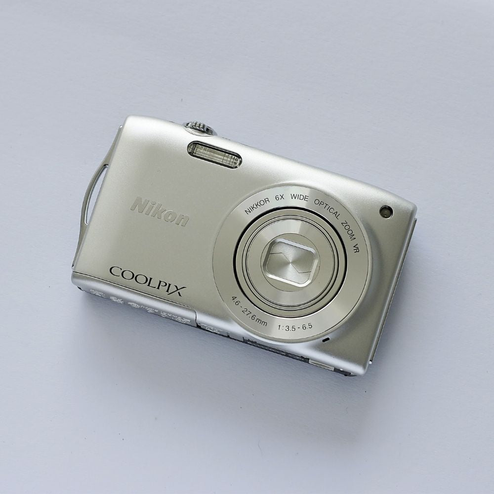 Nikon COOLPIX S3300