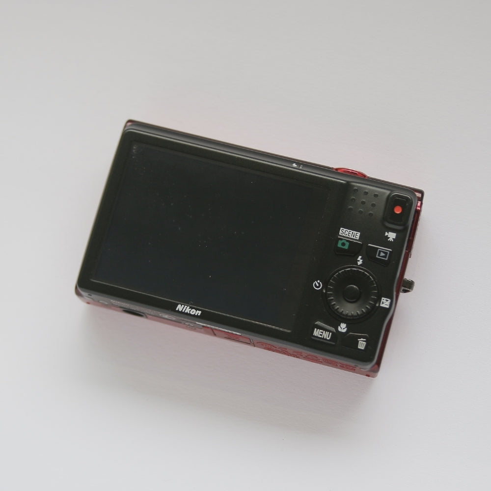 Nikon COOLPIX S6200