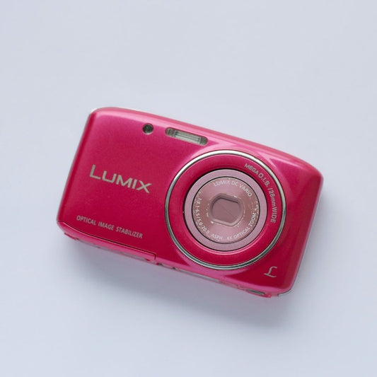 Panasonic LUMIX DMC-S2