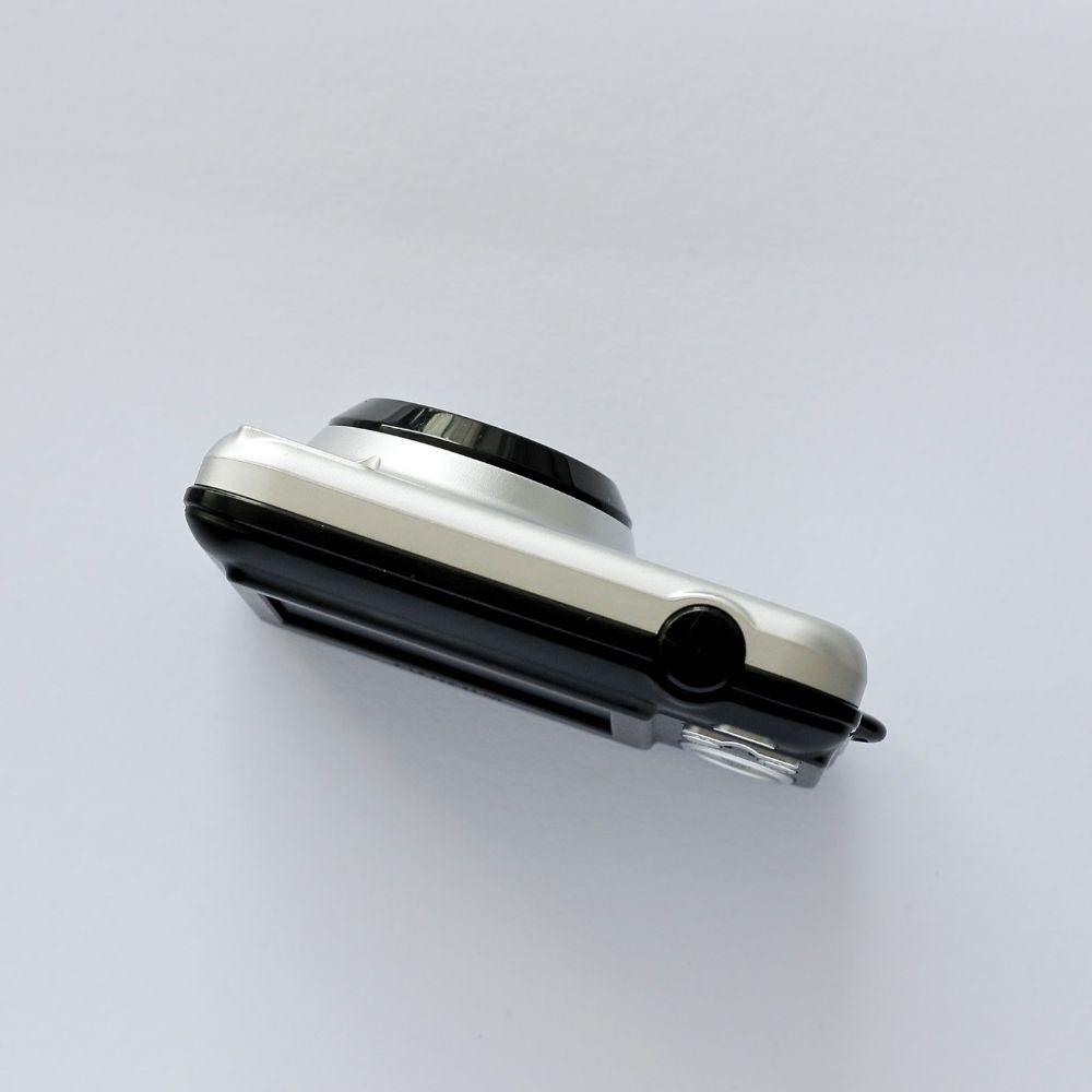 Fujifilm FINEPIX L30