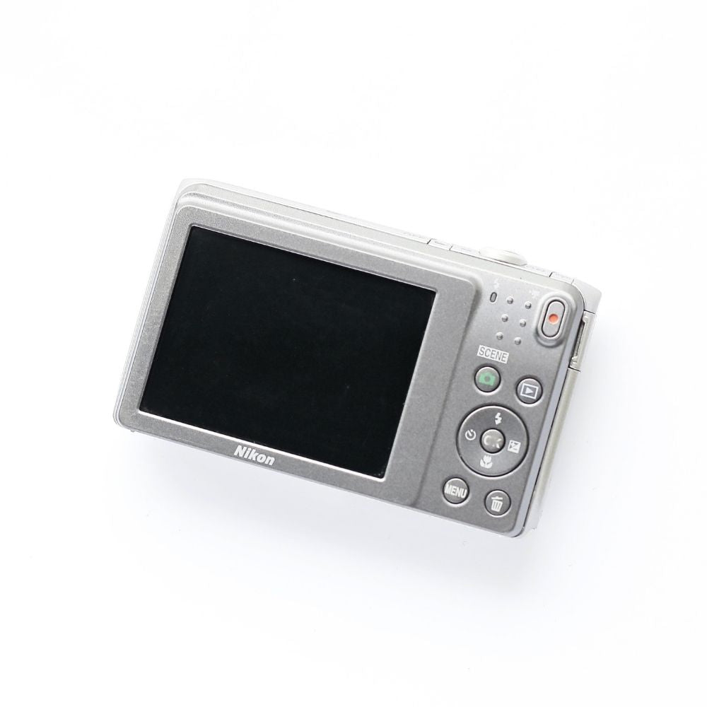 Nikon COOLPIX S3700