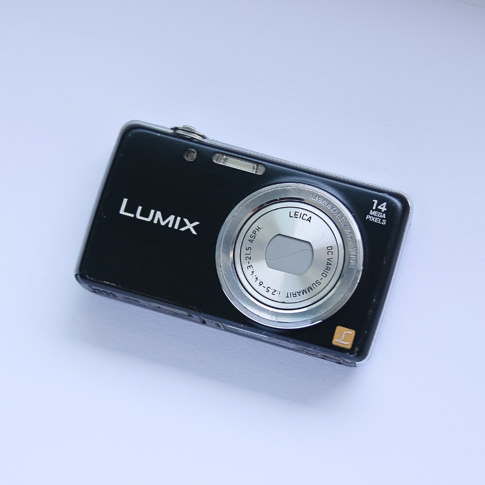 Panasonic LUMIX DMC-FH6