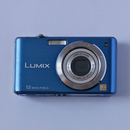 Panasonic LUMIX DMC-FS12