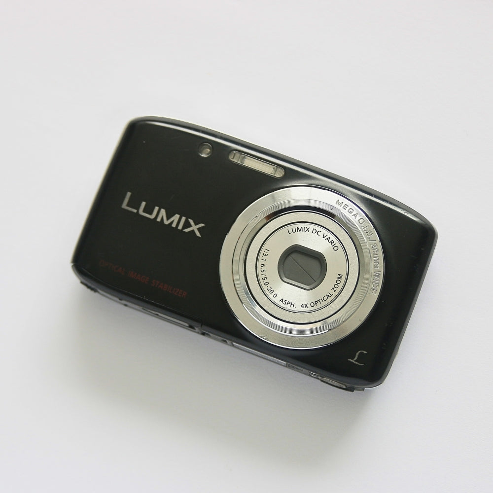 Panasonic LUMIX DMC-S5