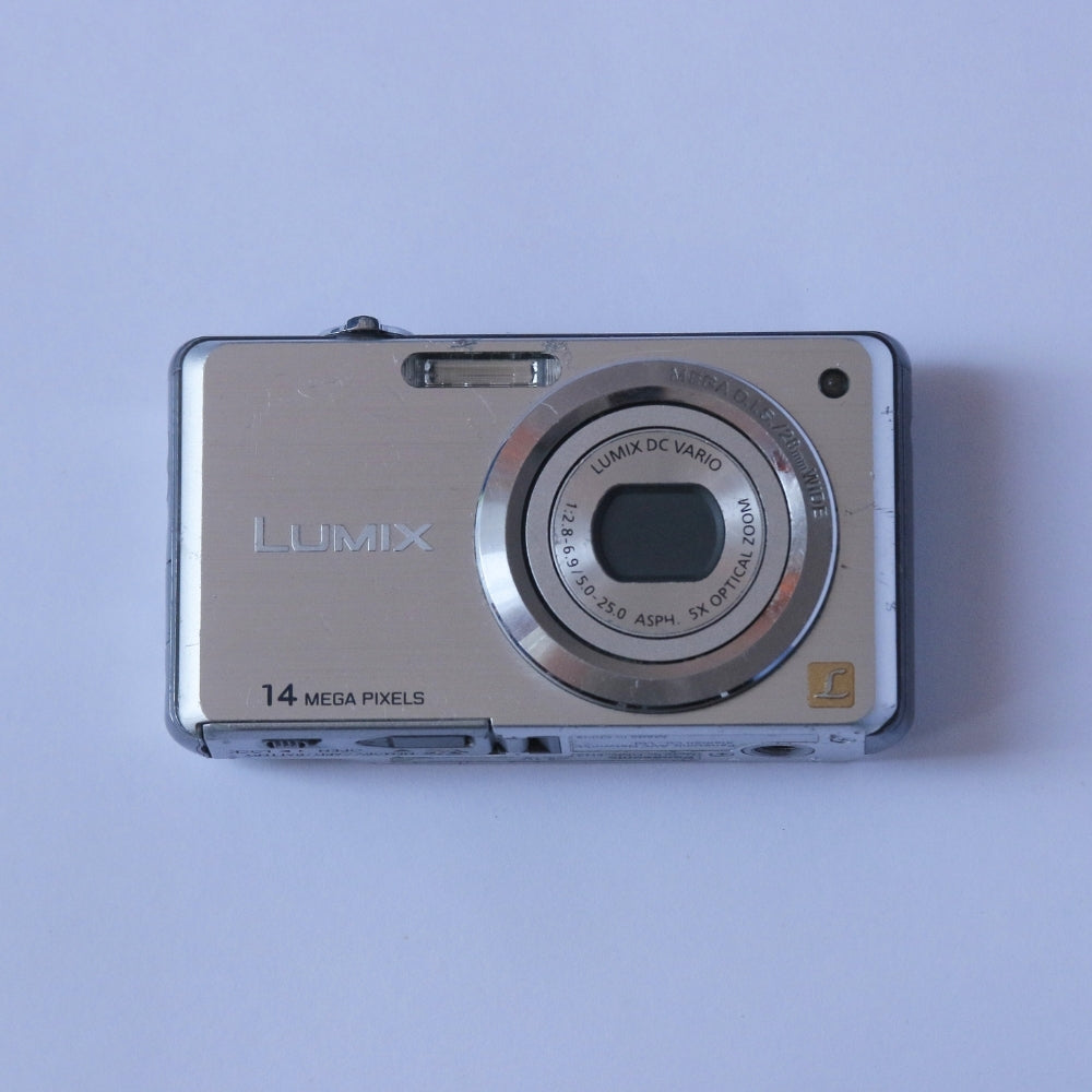Panasonic LUMIX DMC-FH3