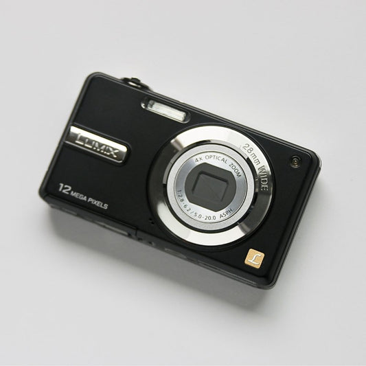 Panasonic Lumix DMC-F3