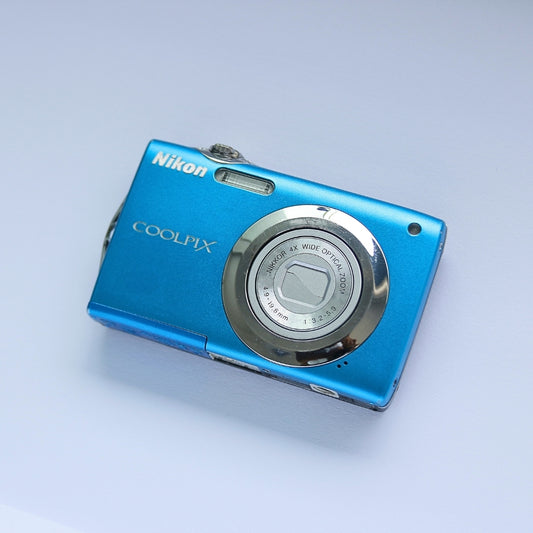 Nikon Coolpix S3000