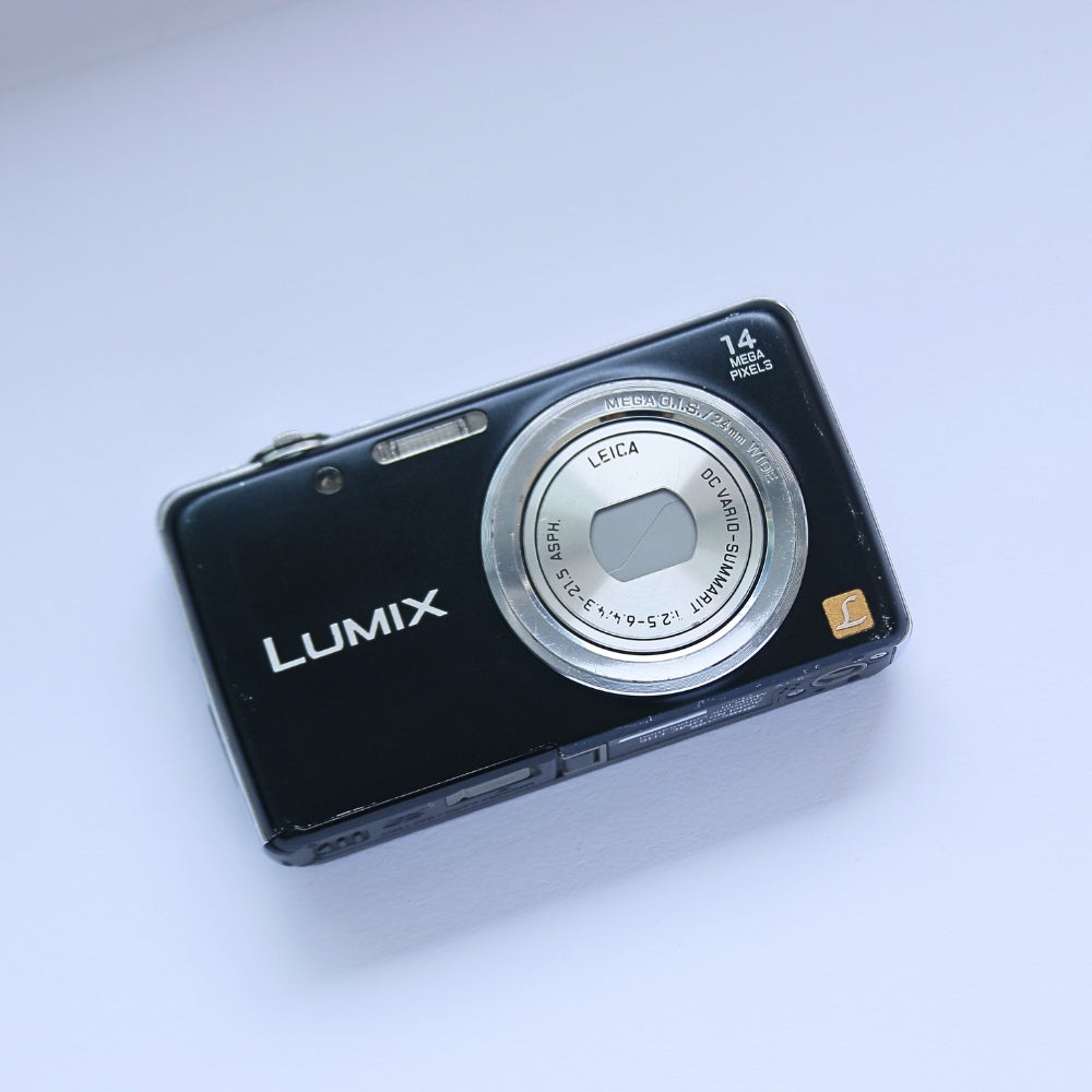 Panasonic LUMIX DMC-FH6