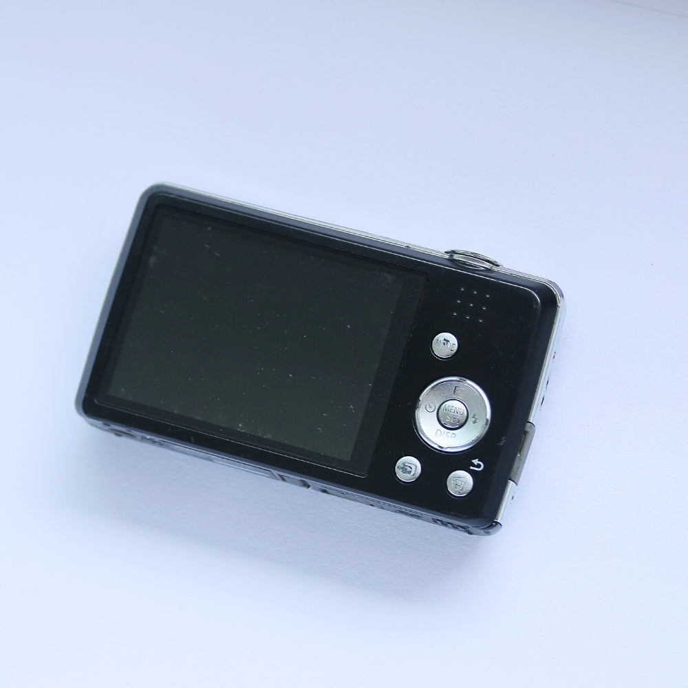 Panasonic LUMIX DMC-FH6
