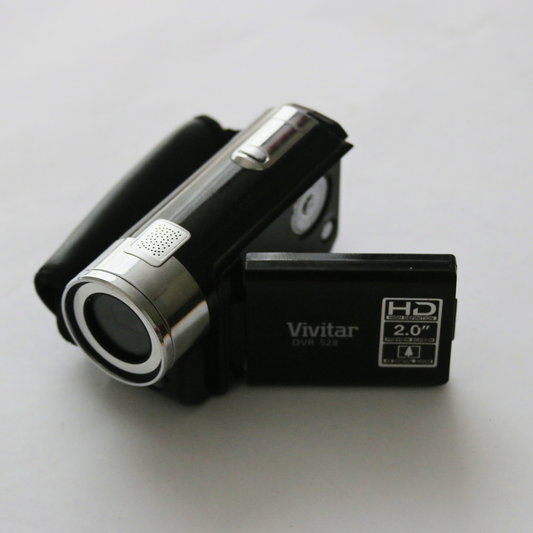 Vivitar DVR-528