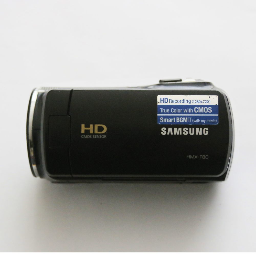 Samsung HMX-F80