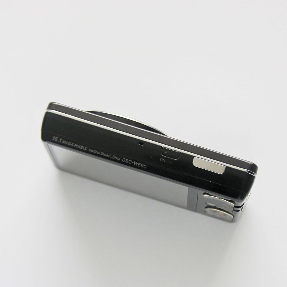 Sony Cyber-shot DSC-W690