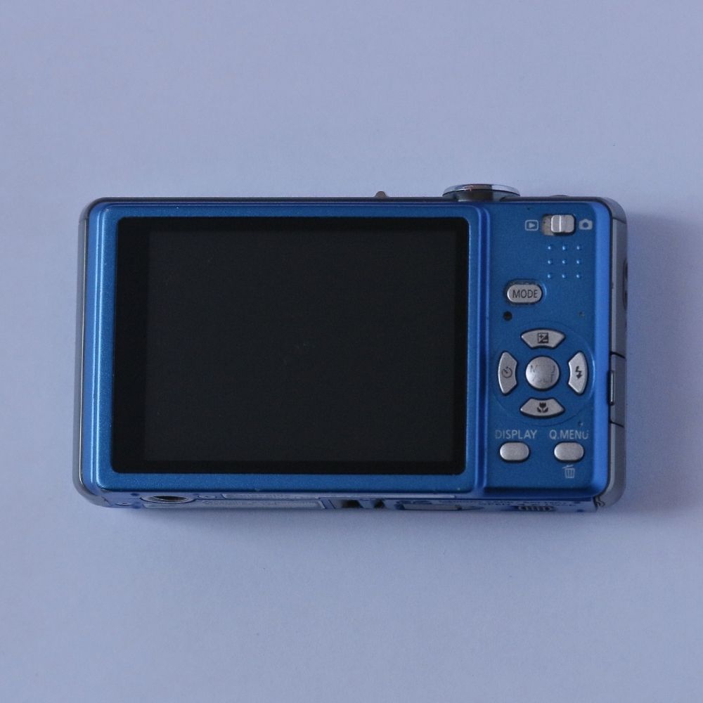 Panasonic LUMIX DMC-FS12