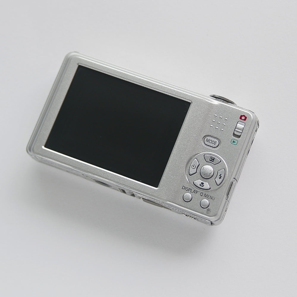 Panasonic Lumix DMC-F3