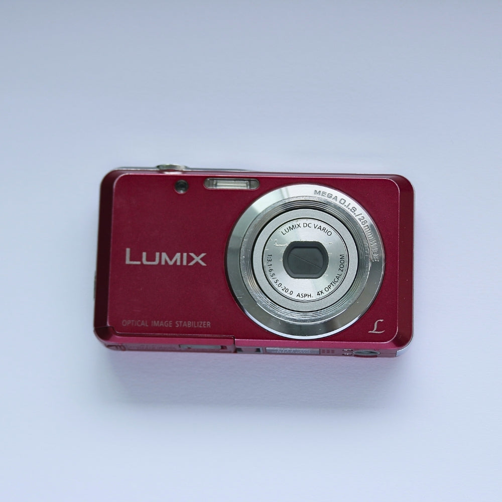 Panasonic LUMIX DMC-FH4