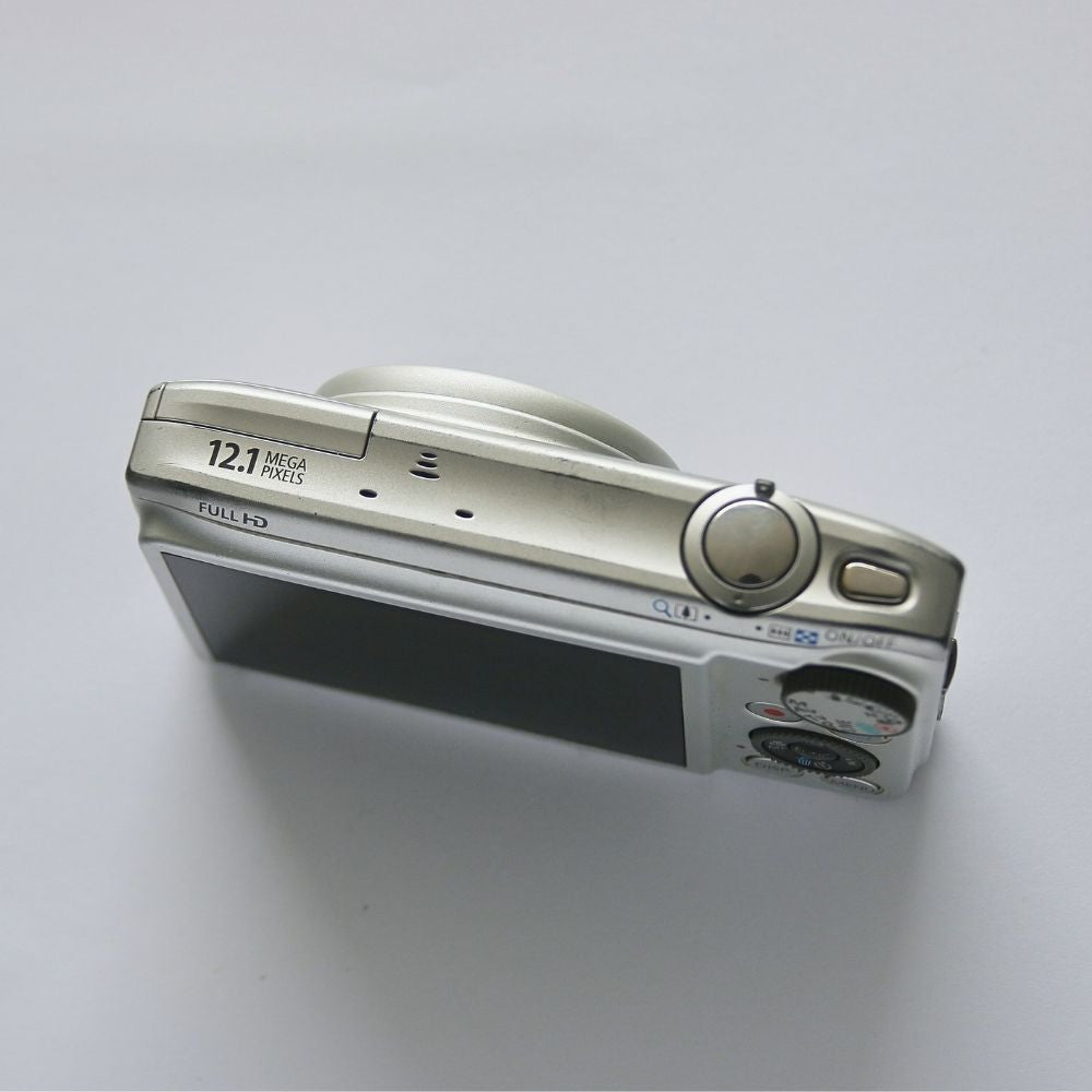 Canon PowerShot SX240 HS