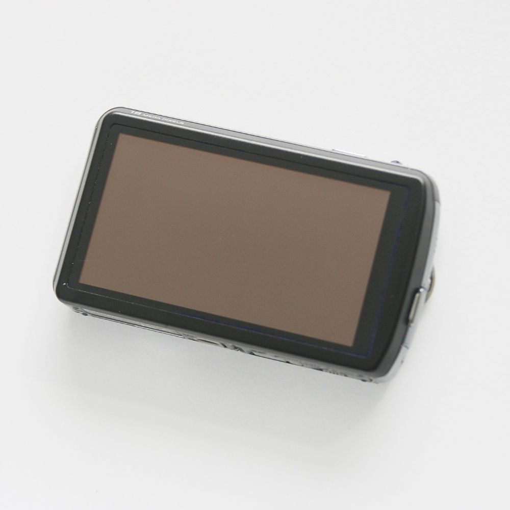 Panasonic LUMIX DMC-FP7